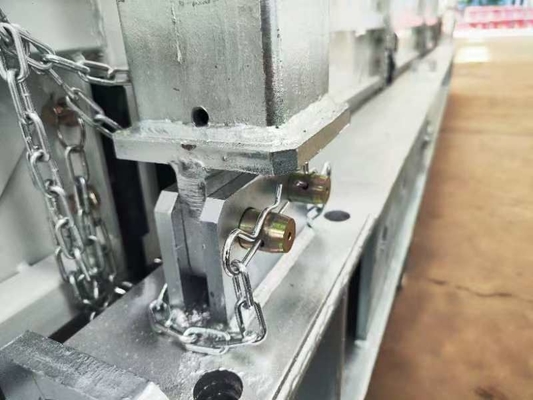 Kompaktes Kran-Ladedeck MLP4200 Breite 4200 mm Einfaches Zugsystem
