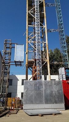 Einmastenbaumaterial Hebel 21m/Min Außenbaulift